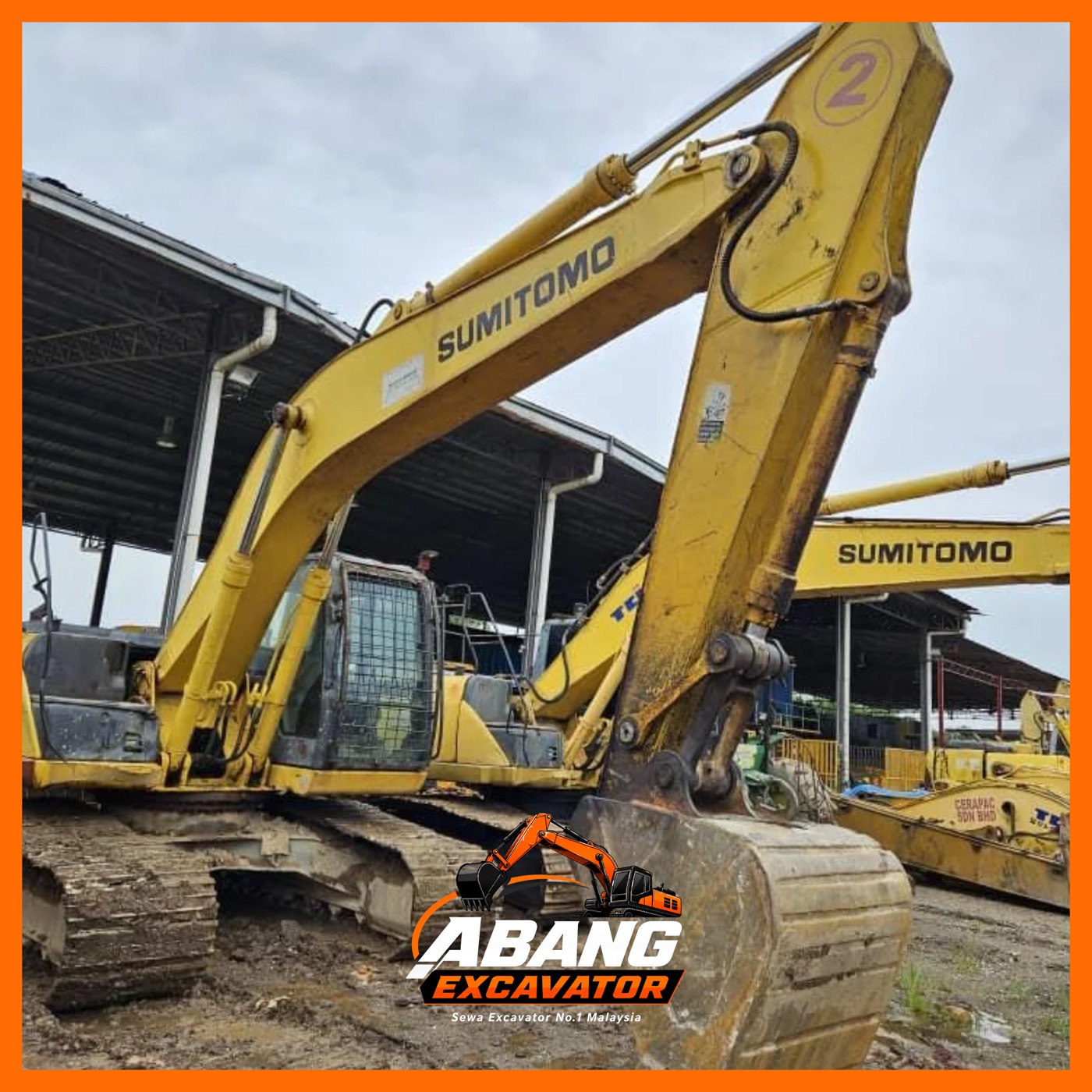 Excavator Volvo EC400 untuk kerja kuari batu